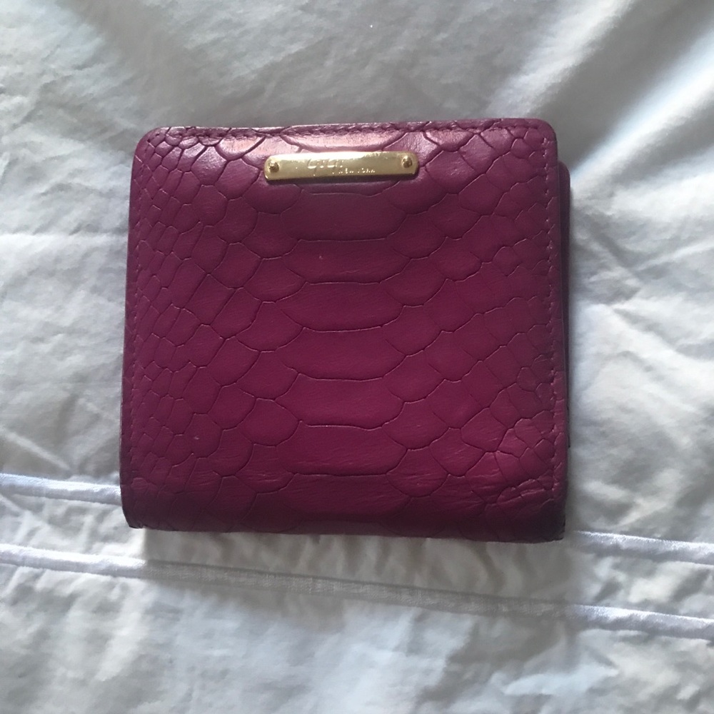 Pink/purple Gigi New York wallet